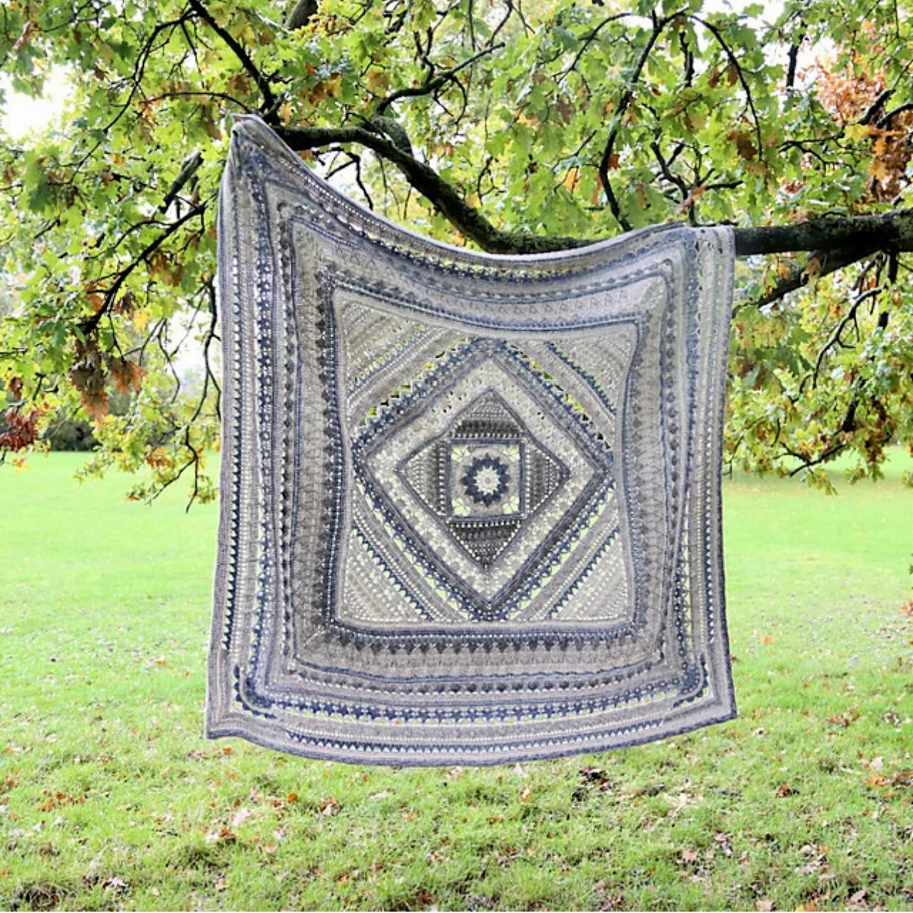 Charlotte's Universe | Yarn Pack | Vintage Colourway - Sale 20%off