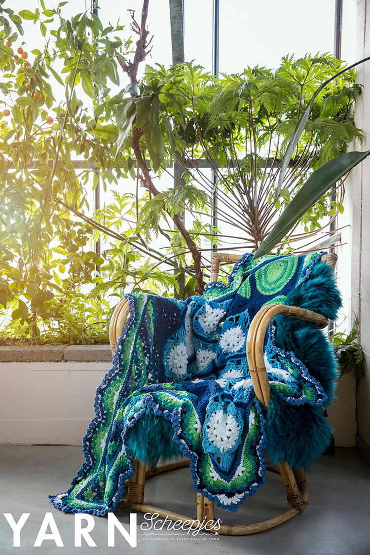 Yarn Bookazine 5 | Woman