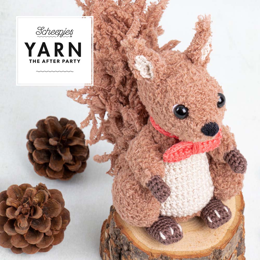 Zoey the Squirrel Crochet Pattern