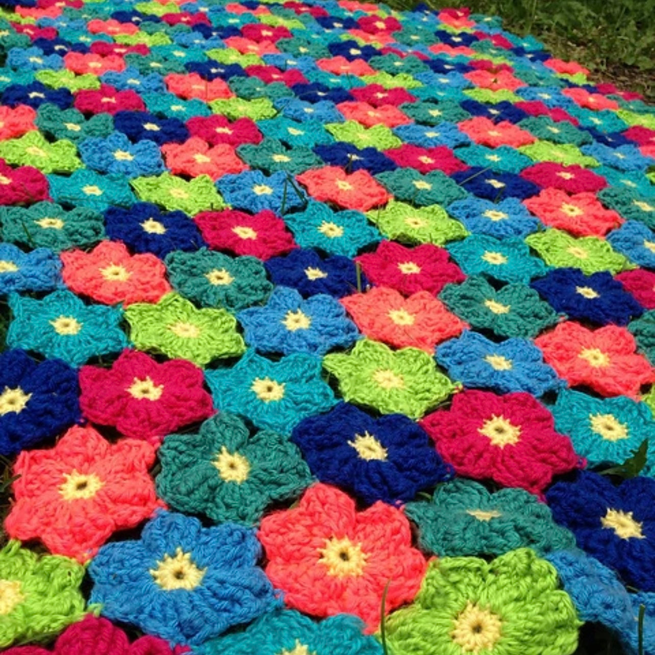 Waikiki Wildflower Blanket | Yarn Pack